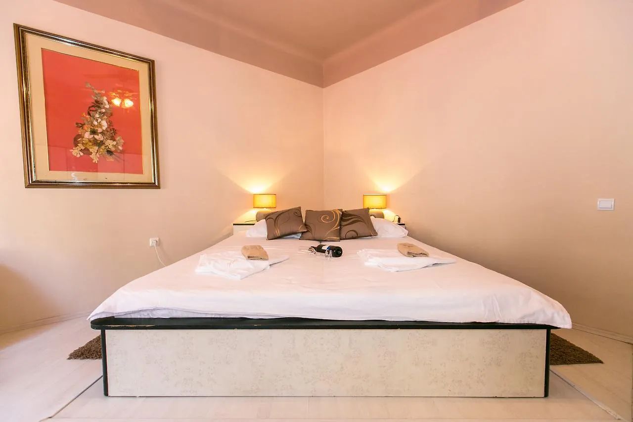 Hostel Morcic Rijeka Kroatien